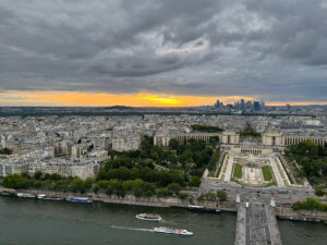 FOTO · Paris
